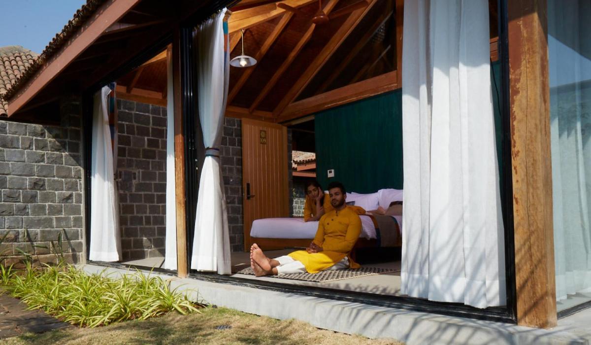 Viveda Wellness Resort 纳西克 外观 照片