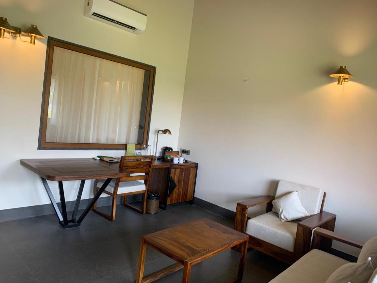 Viveda Wellness Resort 纳西克 外观 照片