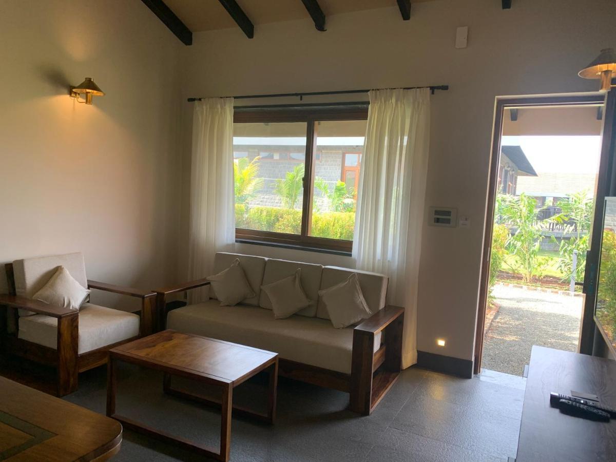 Viveda Wellness Resort 纳西克 外观 照片