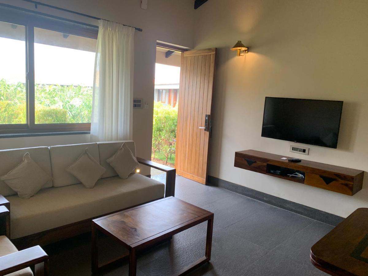 Viveda Wellness Resort 纳西克 外观 照片