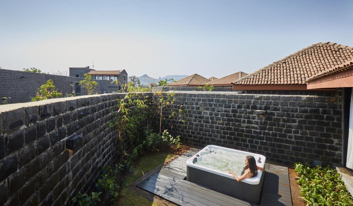 Viveda Wellness Resort 纳西克 外观 照片